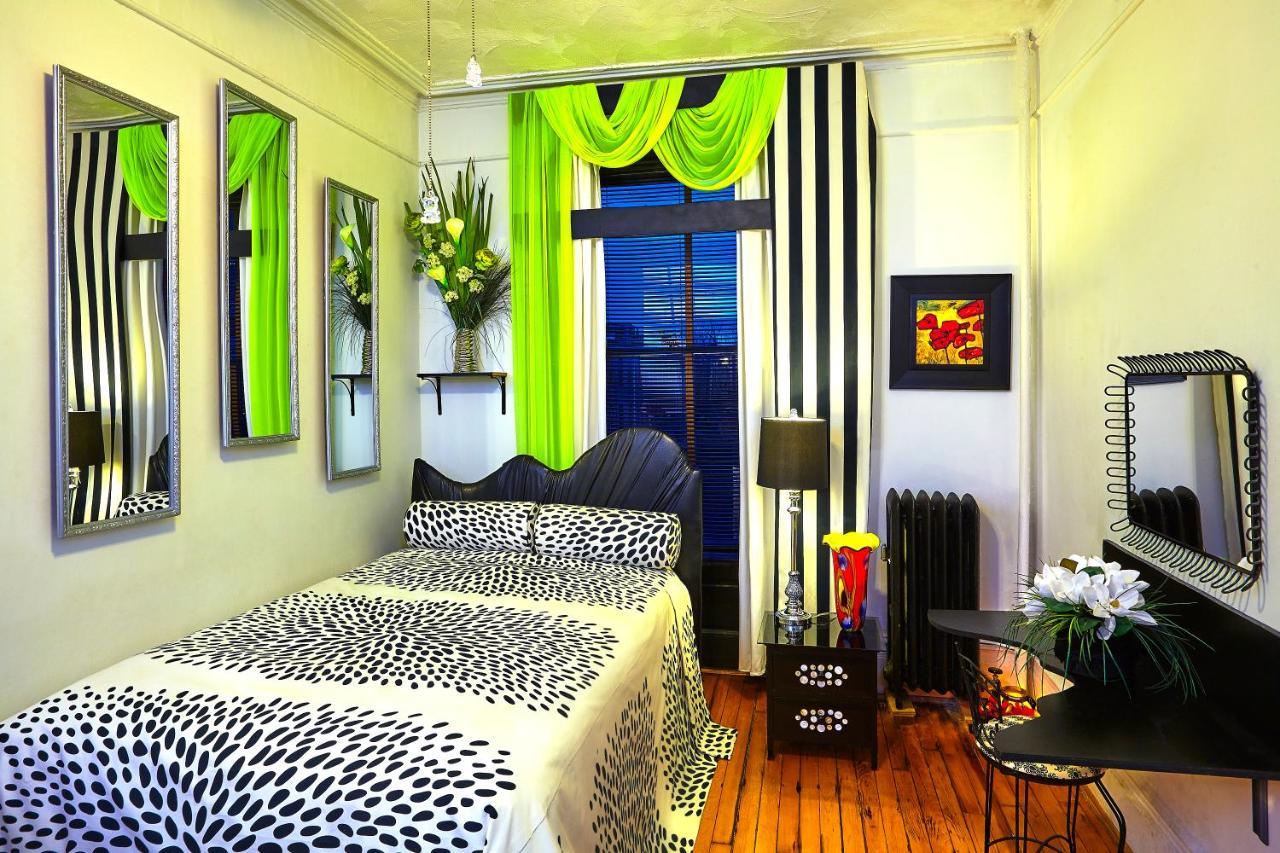 The International Cozy Inn นิวยอร์ก ภายนอก รูปภาพ